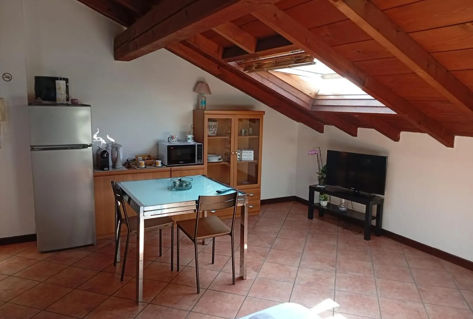Apartamento La Mansarda Sul Naviglio Bellinzago Lombardo Italia